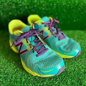 Women’s New Balance Abzorb 680z4 Running Shoes - Size 8 1/2